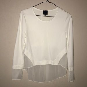 White long sleeve tee